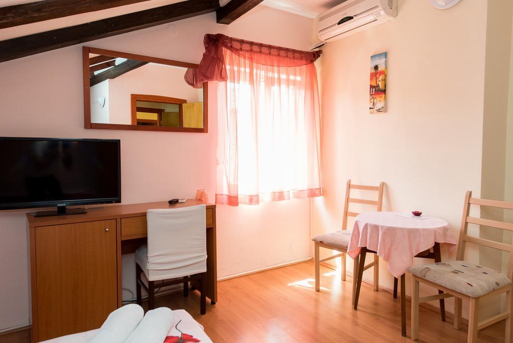 Rooms Mudri Skradin Chambre photo